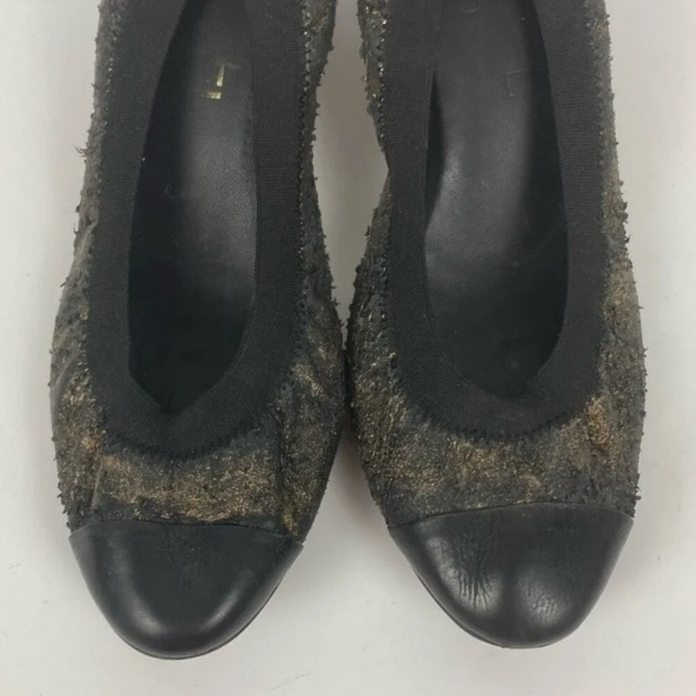 Chanel Metallic Lambskin Cap Toe Elastic Stretch Block Heel Pumps US 9.5